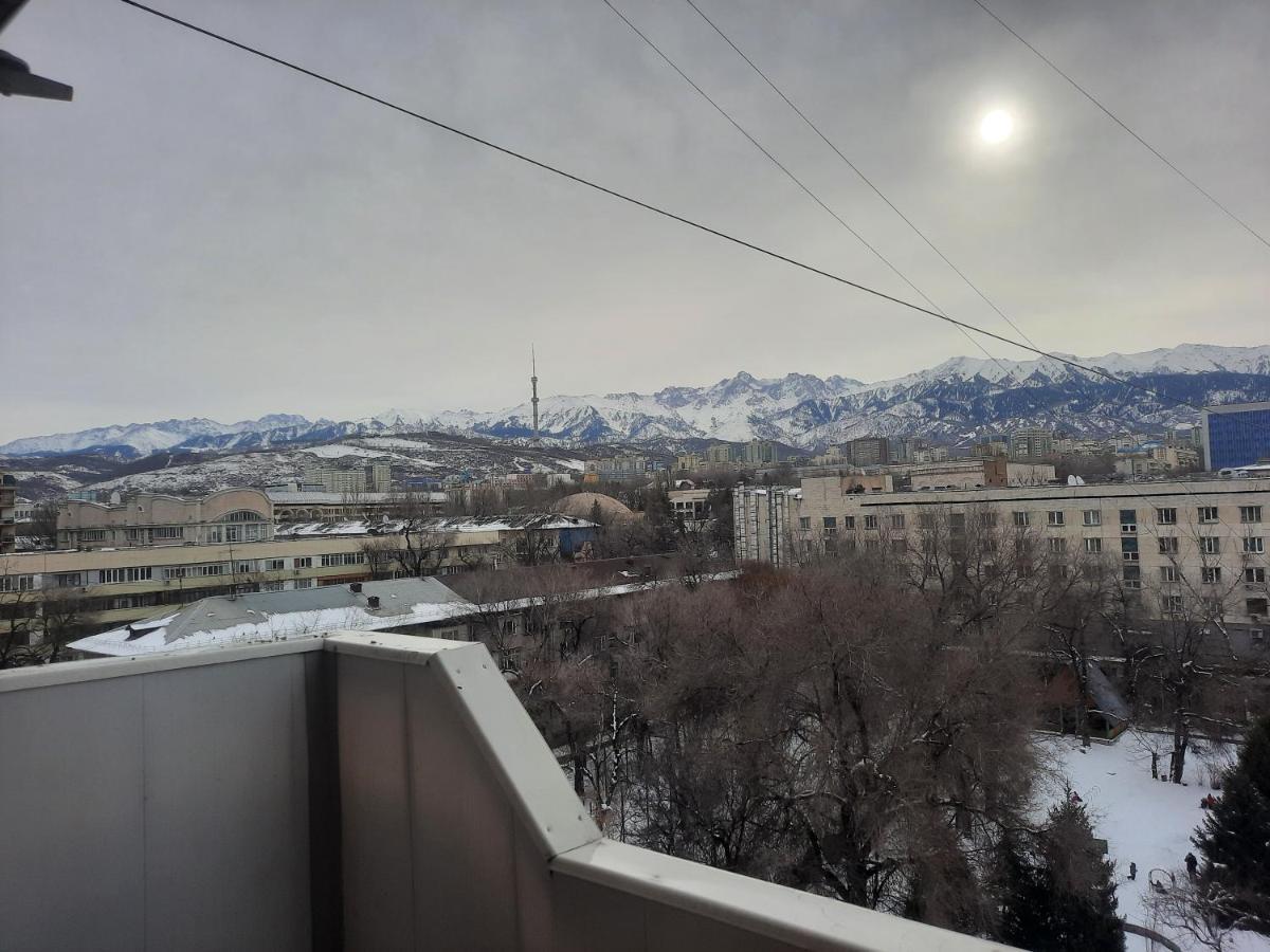 Apartment Shevchenko Panfilova Almaty Eksteriør billede