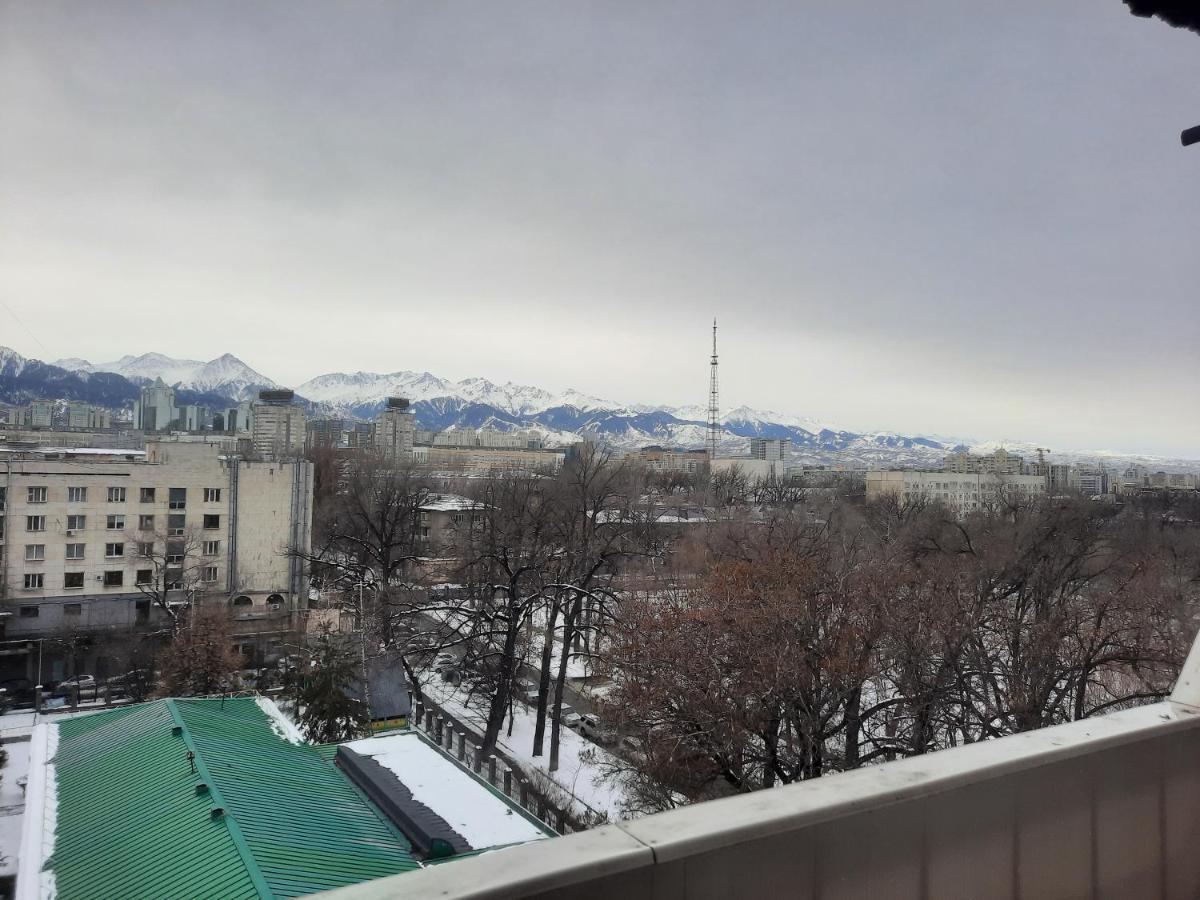 Apartment Shevchenko Panfilova Almaty Eksteriør billede