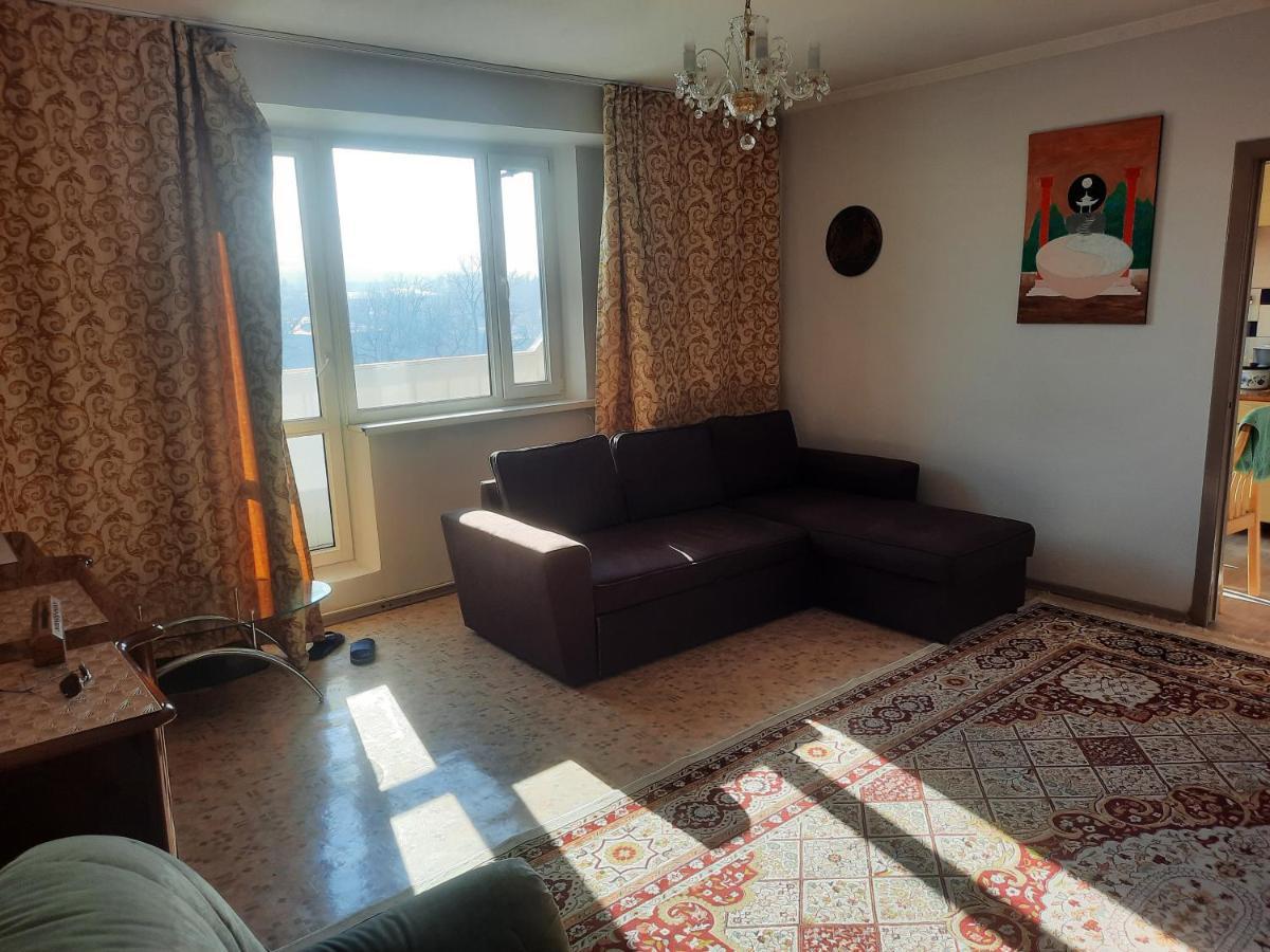 Apartment Shevchenko Panfilova Almaty Eksteriør billede